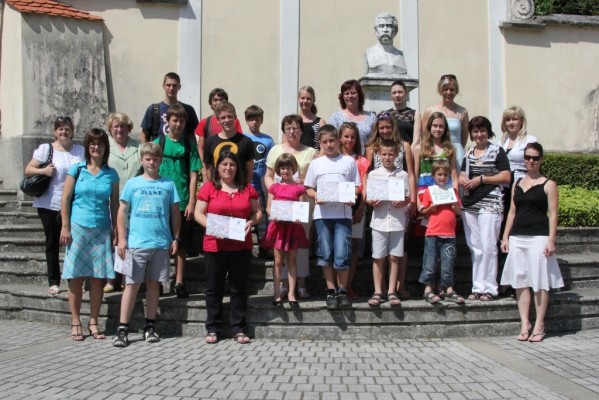 Čestitke in priznanja najuspešnejšim učencem OŠ in GŠ občine Ljutomer